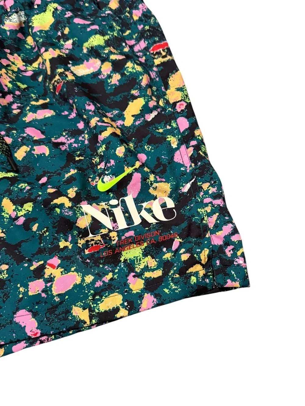 Nike Sportswear Trek Division Woven Flow Men’s Shorts Size XL DR9970-367